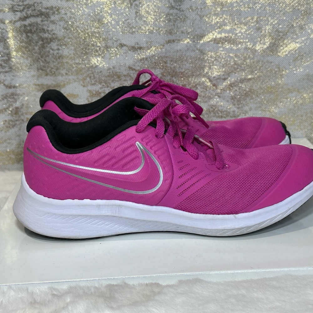 Nike Pink and White Star Runner Sneakers